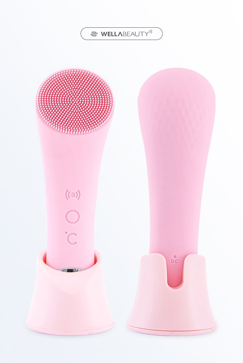 Close-up of silicone face brush bristles